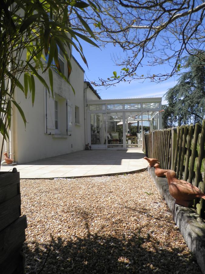Au Bas Chalonge Chambres D'Hotes Ligne  Bagian luar foto